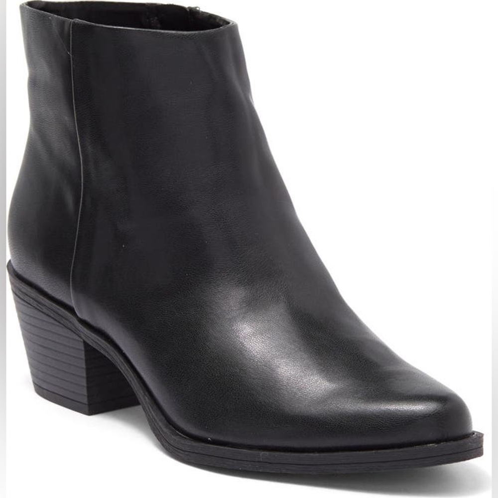 New In Box Nordstrom BP Wallis Western Bootie